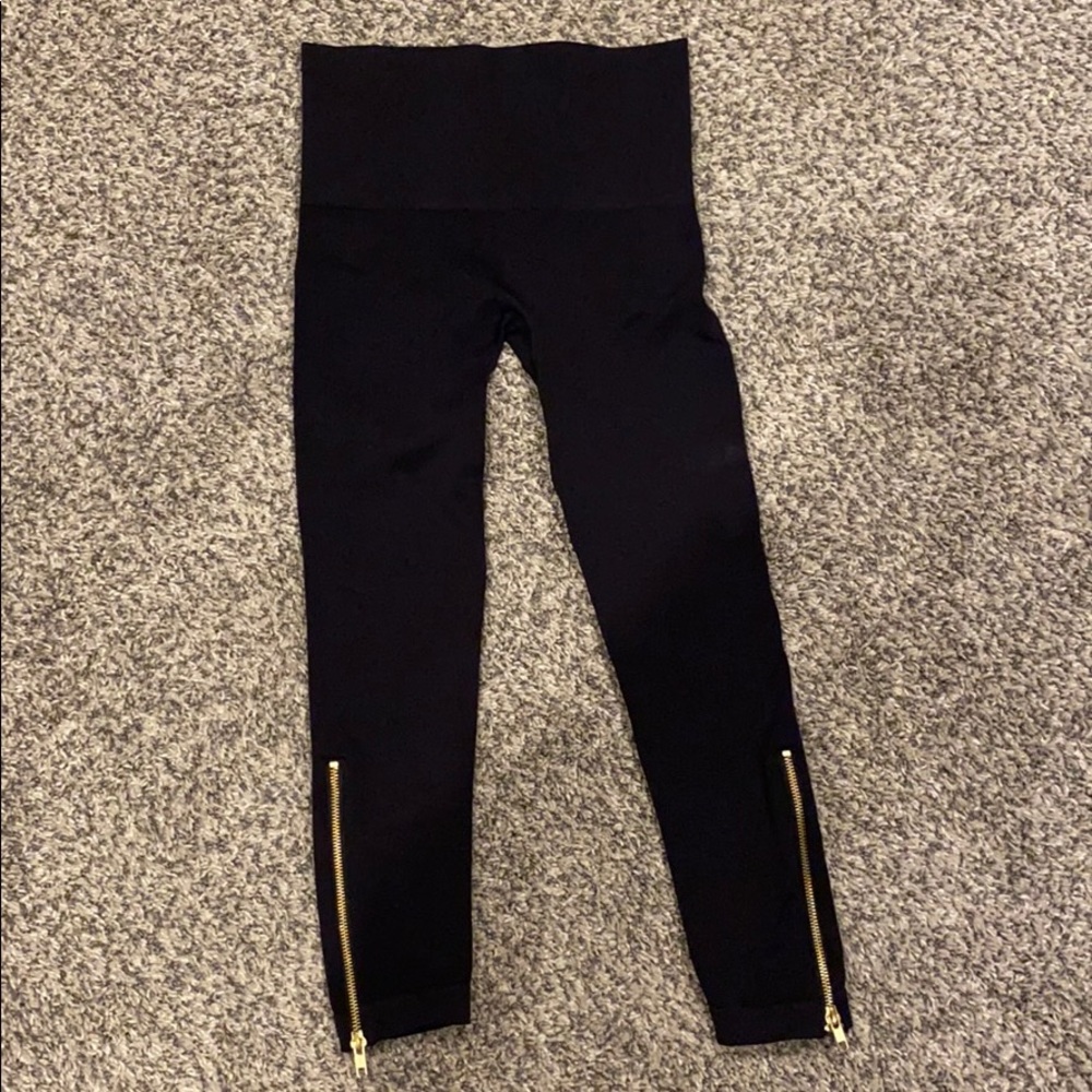 Spanx leggings with zipper detail